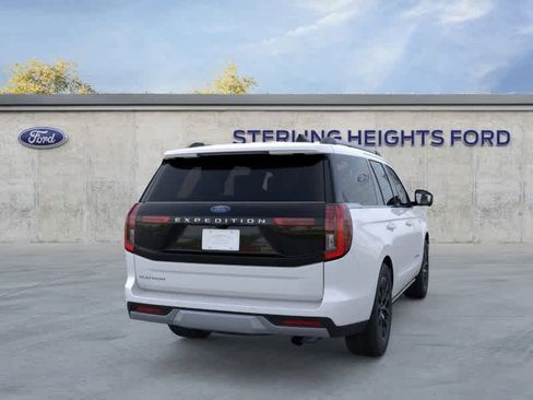 New 2025 Ford Expedition Platinum image 8