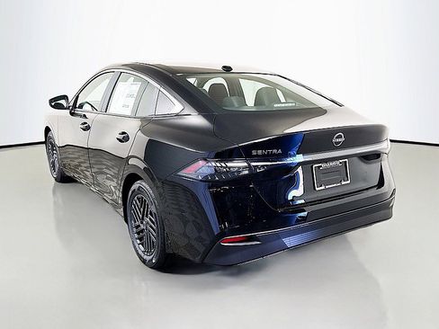 New 2026 Nissan Sentra SV w/ SV Convenience Package FWD image 5