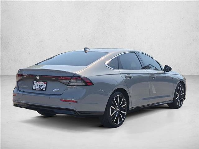 Used 2024 Honda Accord Touring image 5