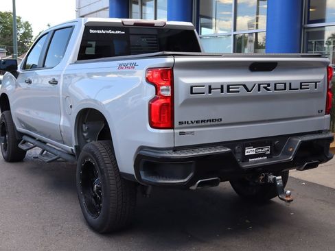 Used 2020 Chevrolet Silverado 1500 LT Trail Boss AWD/4WD image 3