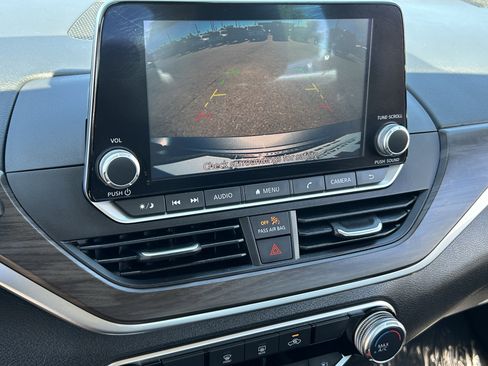 Used 2023 Nissan Altima 2.5 SV image 28