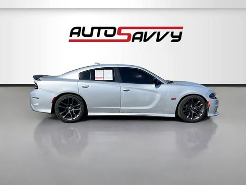Used 2023 Dodge Charger Scat Pack w/ Navigation & Travel Group RWD image 8