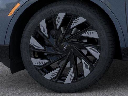 New 2025 Lincoln Nautilus Reserve w/ Jet Appearance Package image 19