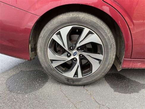Used 2020 Subaru Legacy Premium image 7