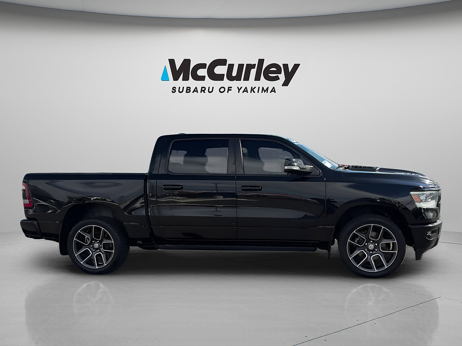 Used 2019 RAM 1500 Sport w/ Advanced Safety Group AWD/4WD image 4