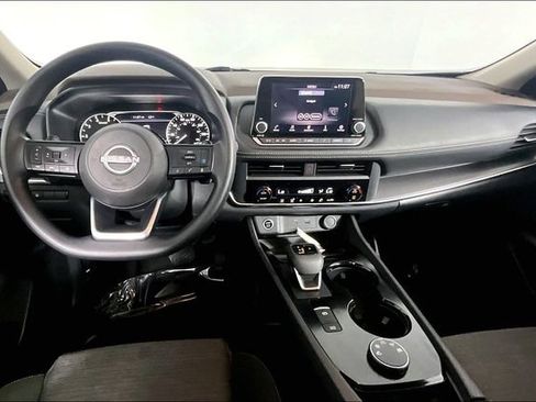 Used 2023 Nissan Rogue SV AWD/4WD image 15