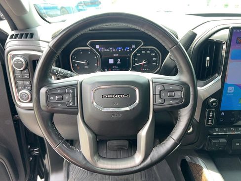 Used 2020 GMC Sierra 2500 Denali w/ Denali Ultimate Package AWD/4WD image 17