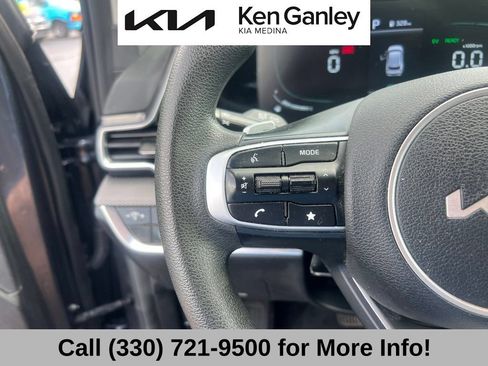 Certified 2023 Kia Sportage LX AWD/4WD image 31