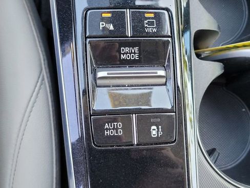 Certified 2022 Hyundai Sonata Limited FWD image 24