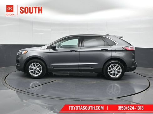 Used 2024 Ford Edge SEL AWD/4WD image 7