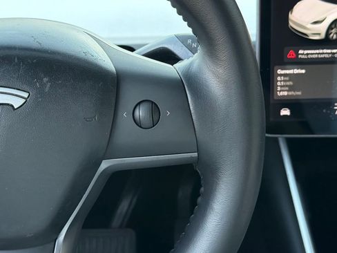 Used 2020 Tesla Model Y Long Range image 47