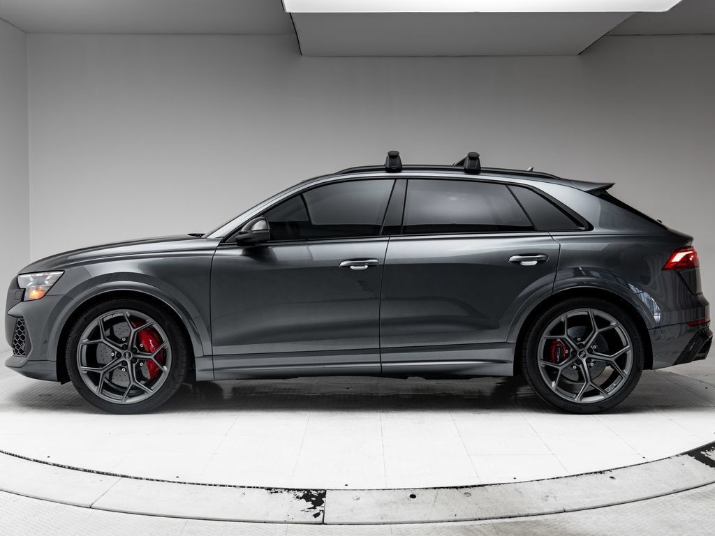 Certified 2026 Audi RS Q8 performance AWD/4WD image 2