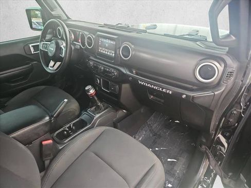 Used 2022 Jeep Wrangler Unlimited Sport AWD/4WD image 23