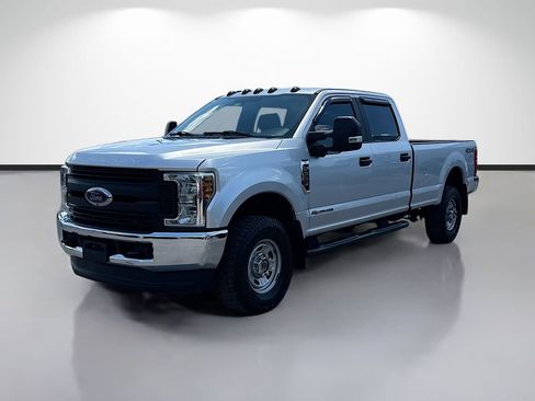 Used 2019 Ford F350 XL w/ Power Equipment Group AWD/4WD image 7