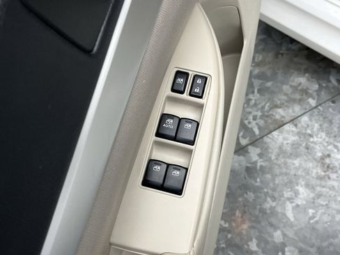 Used 2013 Subaru Legacy 2.5i Premium w/ Popular Pkg 1 image 7