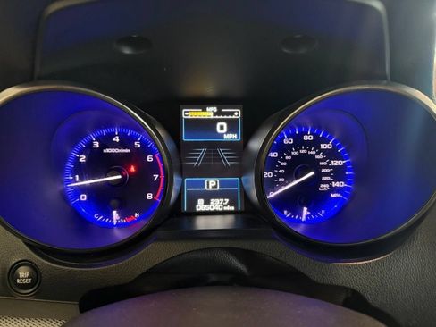 Used 2019 Subaru Outback 2.5i Premium w/ Popular Package #2 AWD/4WD image 11