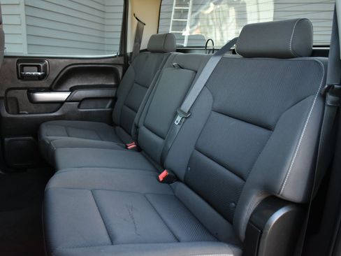 Used 2018 Chevrolet Silverado 1500 LT w/ All Star Edition image 26