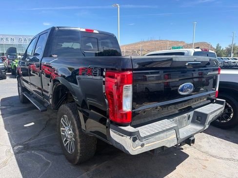 Used 2017 Ford F250 Lariat w/ Lariat Value Package AWD/4WD image 2