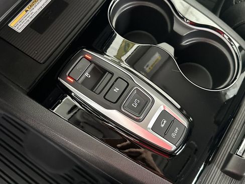 Used 2019 Honda Pilot Elite image 27