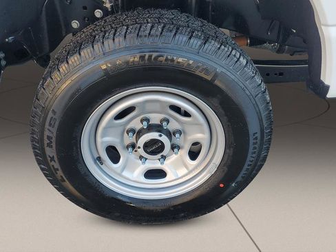 New 2026 Ford F250 XL w/ Snow Plow Prep Package AWD/4WD image 13