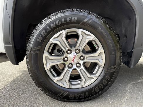 Certified 2021 GMC Sierra 1500 SLE image 15