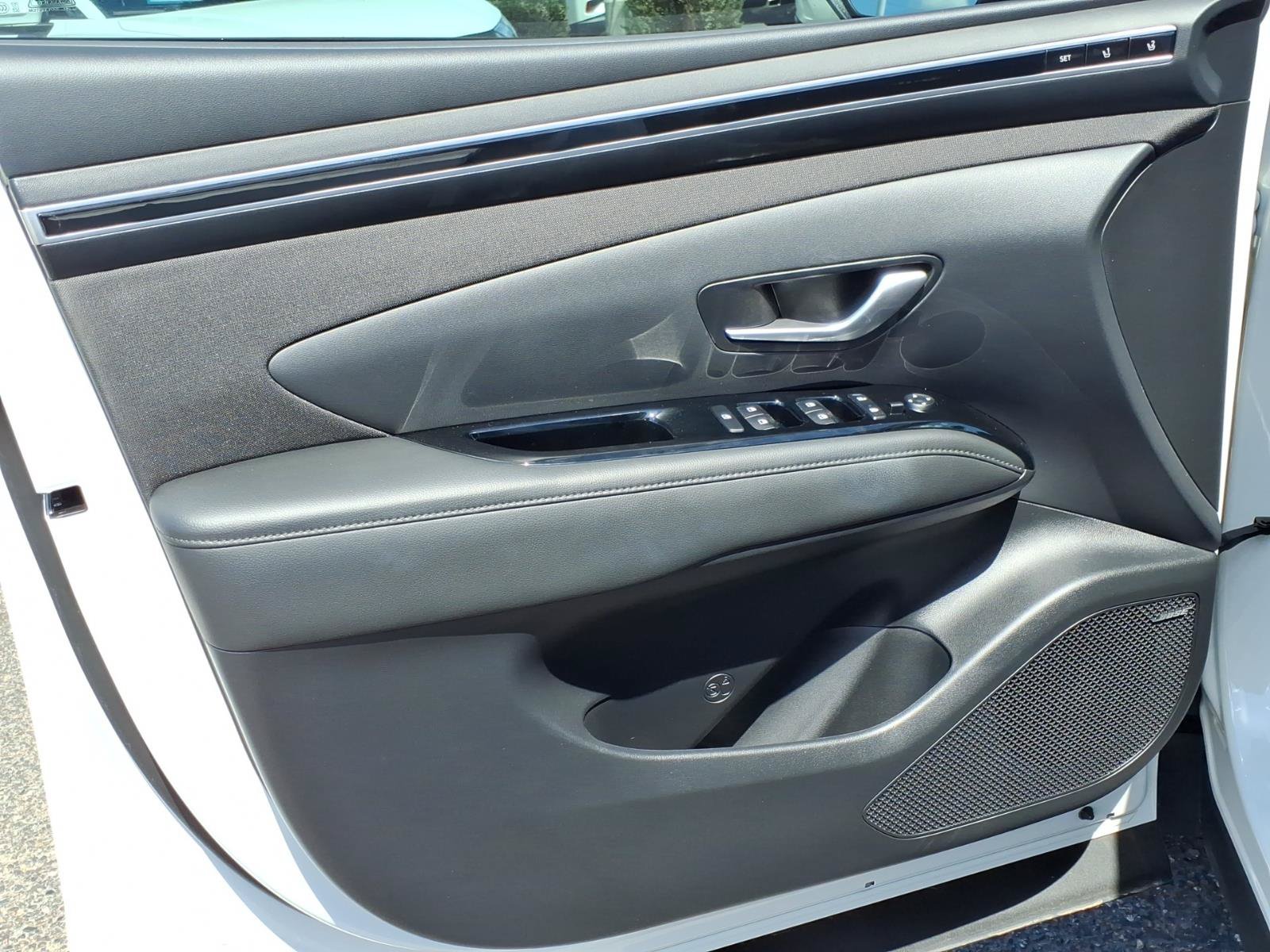Used 2023 Hyundai Tucson Limited FWD image 19