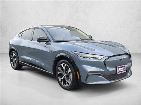 Used 2023 Ford Mustang Mach-E Premium image 3