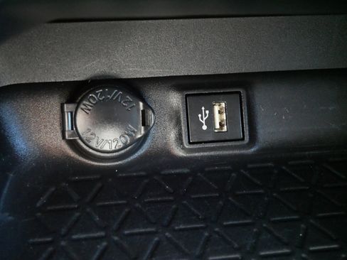 Certified 2024 Toyota RAV4 LE image 29