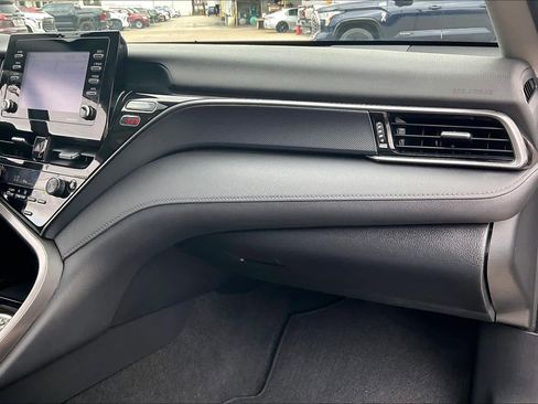 Used 2023 Toyota Camry LE w/ Convenience Package image 18