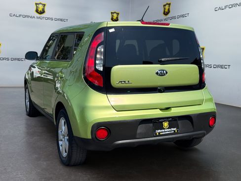 Used 2019 Kia Soul FWD image 2