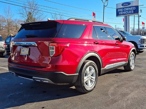 Used 2023 Ford Explorer XLT w/ Equipment Group 202A image 7