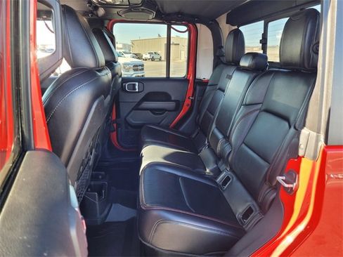 Used 2020 Jeep Gladiator Rubicon w/ Uconnect 4C Nav & Sound Group image 9
