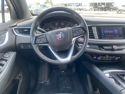 Used 2023 Buick Enclave Essence w/ Experience Buick Package AWD/4WD image 18