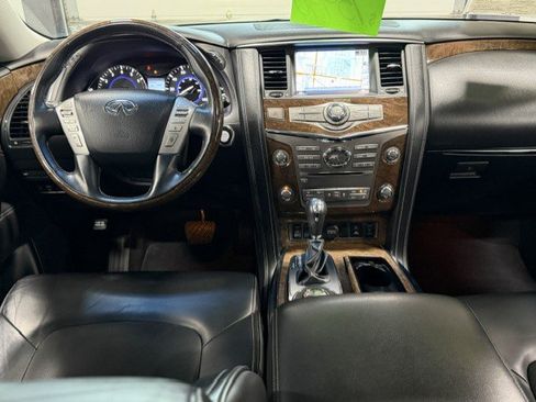 Used 2017 INFINITI QX80 4WD w/ Driver Assistance Package image 12