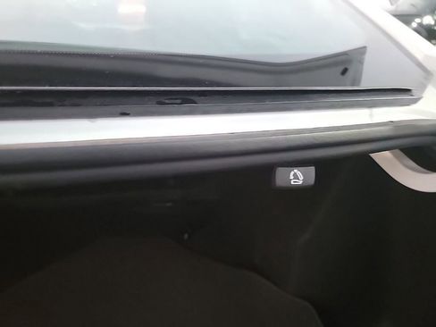 Used 2023 Chevrolet Malibu LT image 9