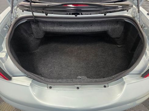 Used 2003 Chrysler Sebring Limited image 50