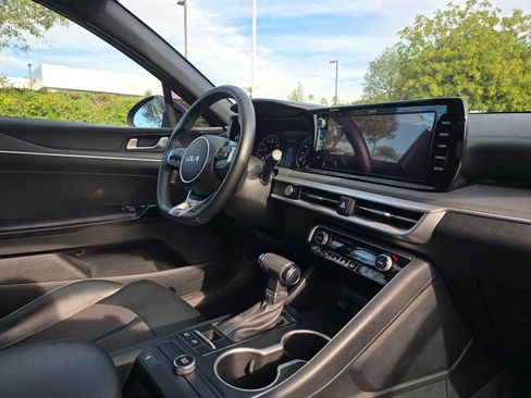 Used 2022 Kia K5 GT-Line image 10