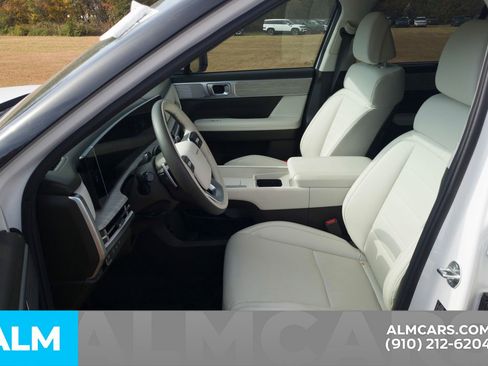 Used 2024 Hyundai Santa Fe Calligraphy image 7