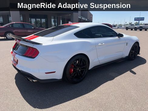 Used 2022 Ford Mustang Shelby GT500 w/ Technology Package RWD image 5