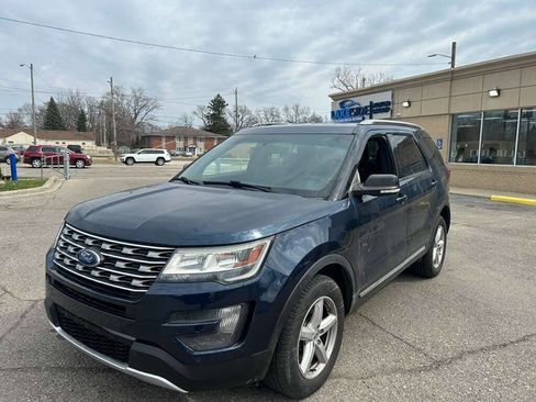 Used 2016 Ford Explorer XLT w/ Equipment Group 202A image 1