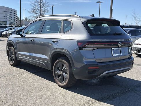 Used 2025 Volkswagen Taos S image 3