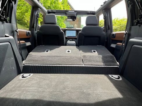 Used 2022 Ford Bronco Outer Banks AWD/4WD image 47