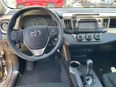 Used 2015 Toyota RAV4 LE AWD/4WD image 13