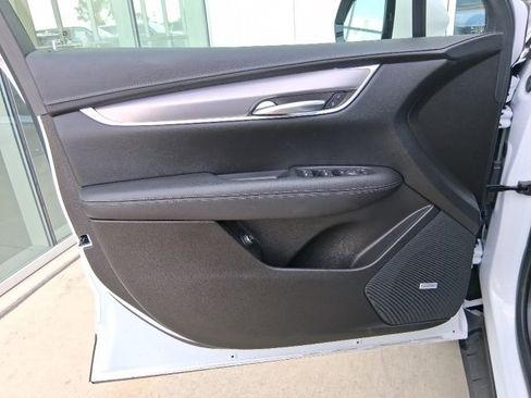 Used 2024 Cadillac XT5 Luxury w/ LPO, Floor Liner Package image 14