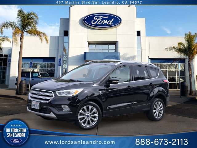 Used 2018 Ford Escape Titanium AWD/4WD image 1