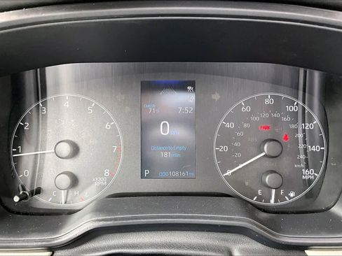 Used 2024 Toyota Corolla LE FWD image 24