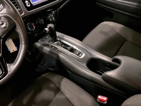 Used 2019 Honda HR-V Sport image 20