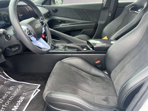 Used 2023 Hyundai Elantra N image 9