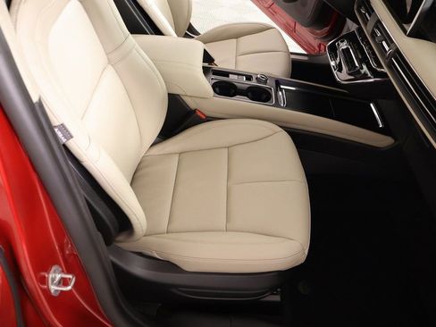 New 2026 Lincoln Corsair Premiere FWD image 14