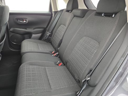 Certified 2023 Honda HR-V LX image 13